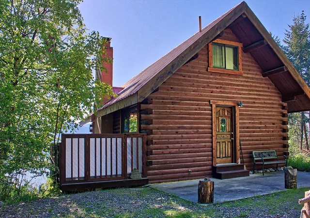 Photo 4 of Single family home for sale at 93 Blue Jay Dr, Sagle, ID 83860 | MLS# 26-9216 | Listing updated on 2026-10-27
