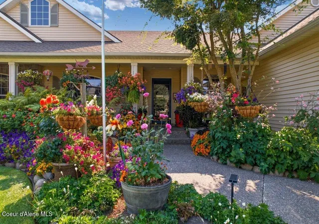 Photo 3 of Single family home for sale at 3606 W Loxton Loop, Coeur D Alene, ID 83815 | MLS# 26-9227 | Listing updated on 2026-09-24