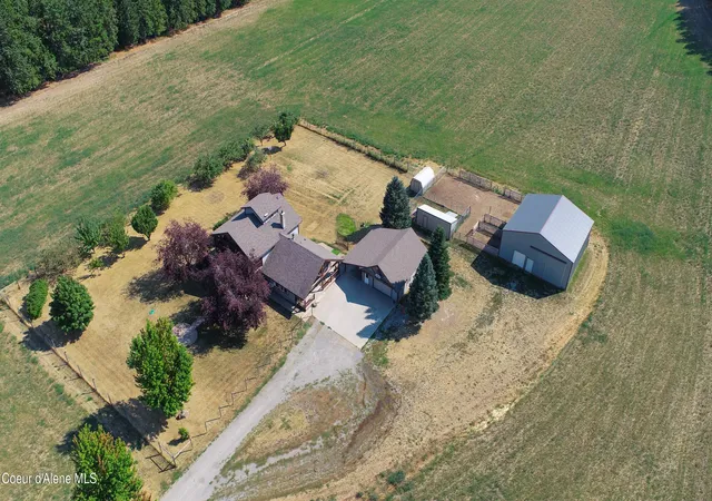 Photo 3 of Single family home for sale at 576 Turner Hl Rd, Bonners Ferry, ID 83805 | MLS# 26-9233 | Listing updated on 2026-09-09