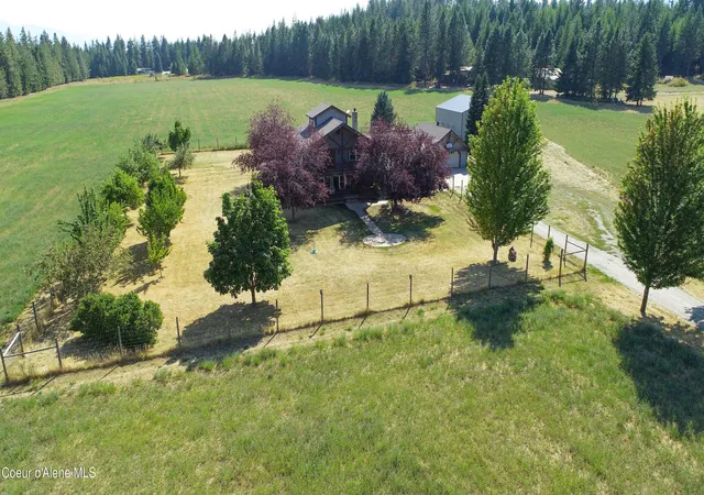 Photo 4 of Single family home for sale at 576 Turner Hl Rd, Bonners Ferry, ID 83805 | MLS# 26-9233 | Listing updated on 2026-09-09