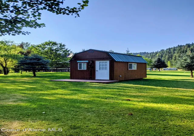 Photo 3 of Sale Pending at 10667 Old River Rd, Kingston, ID 83839 | MLS# 26-9238 | Listing updated on 2026-09-15