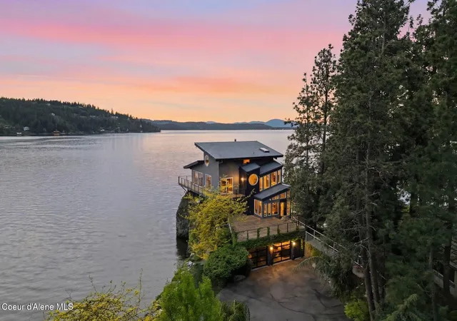 Photo 3 of Single family home for sale at 4383 S Arrow Point Dr, Harrison, ID 83833 | MLS# 26-9242 | Listing updated on 2026-09-09