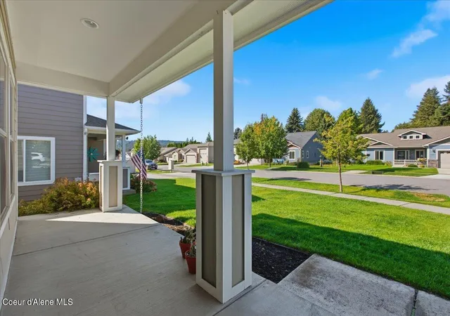 Photo 4 of Single family home for sale at 3364 N Sherwood Dr, Coeur D Alene, ID 83815 | MLS# 26-9256 | Listing updated on 2026-09-21