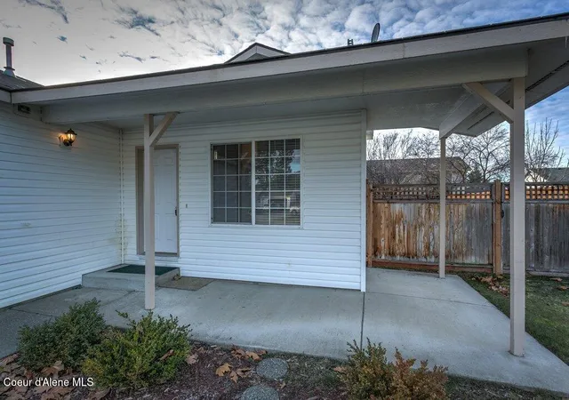 Photo 2 of Single family home for sale at 7523 N Heartland Dr, Coeur D Alene, ID 83815 | MLS# 26-9328 | Listing updated on 2026-09-11