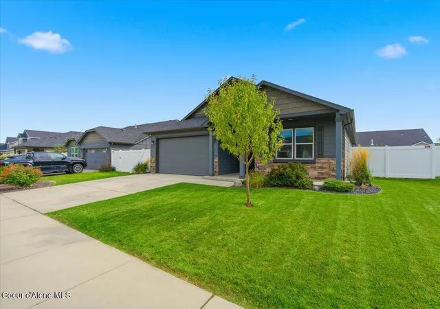 Photo 3 of Sale Pending at 6620 W Irish Cir, Rathdrum, ID 83858 | MLS# 26-9317 | Listing updated on 2026-09-16
