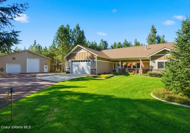 Photo 1 of Single family home for sale at 31288 N Sienna Loop, Athol, ID 83801 | MLS# 26-9300 | Listing updated on 2026-09-11