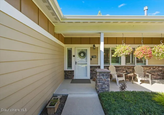 Photo 4 of Single family home for sale at 31288 N Sienna Loop, Athol, ID 83801 | MLS# 26-9300 | Listing updated on 2026-09-11