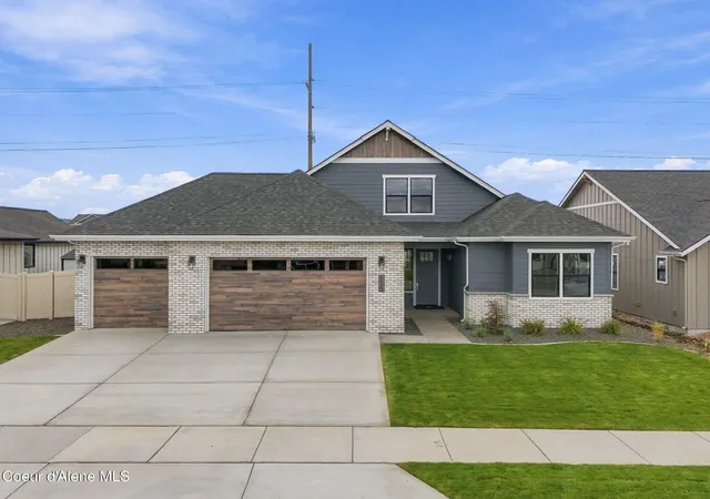 Photo 1 of Single family home for sale at 4492 W Enclave Way, Coeur D Alene, ID 83815 | MLS# 26-9329 | Listing updated on 2026-10-20