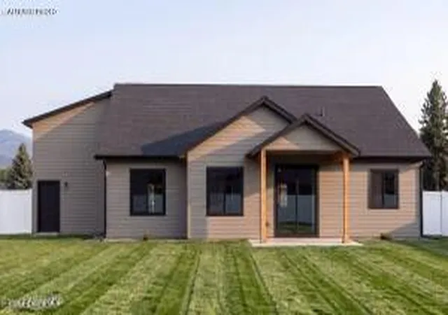 Photo 2 of Single family home for sale at 12313 W Rochester Ave, Post Falls, ID 83854 | MLS# 26-9302 | Listing updated on 2026-09-11