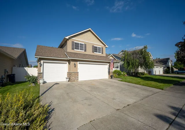 Photo 45 of Single family home for sale at 2689 W Loire Dr, Coeur D Alene, ID 83815 | MLS# 26-9304 | Listing updated on 2026-09-11