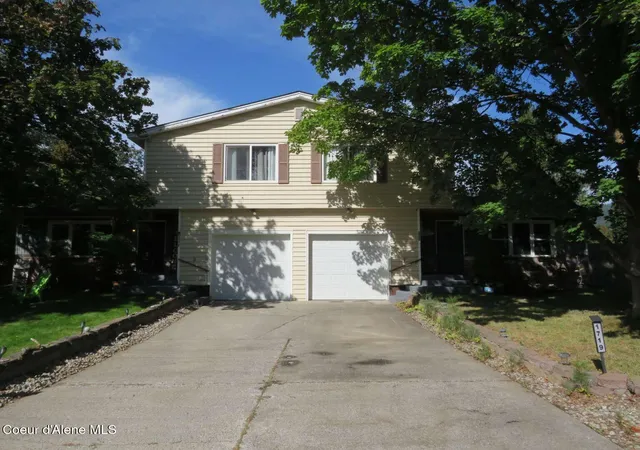 Photo 1 of Multi family home for sale at 1717 E Davis Ave, Coeur D Alene, ID 83815 | MLS# 26-9288 | Listing updated on 2026-10-12