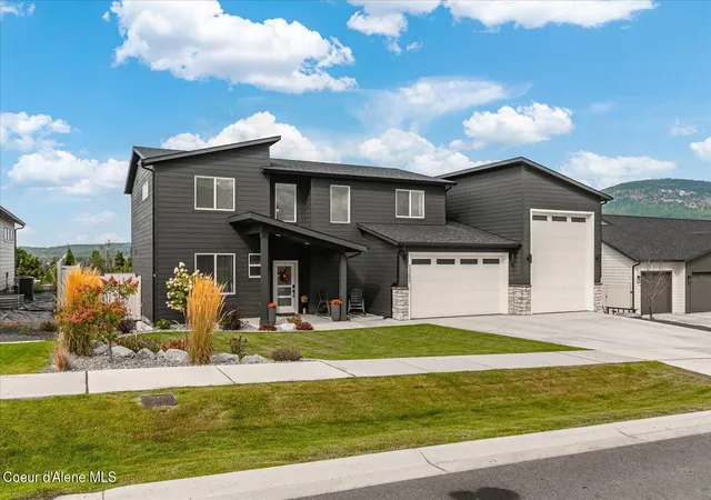 Photo 3 of Single family home for sale at 13697 N Ramore Ct, Rathdrum, ID 83858 | MLS# 26-9291 | Listing updated on 2026-10-09