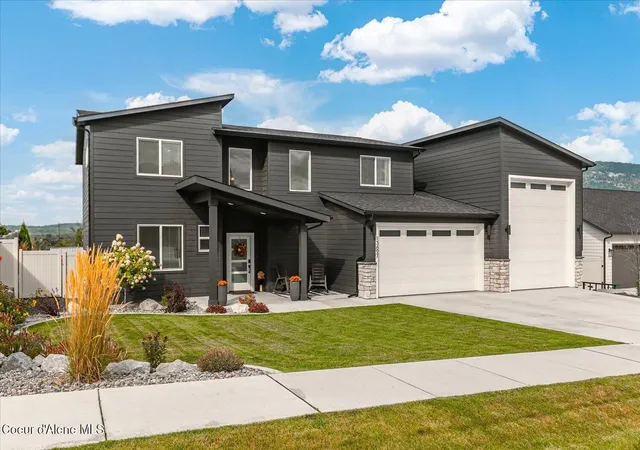 Photo 4 of Single family home for sale at 13697 N Ramore Ct, Rathdrum, ID 83858 | MLS# 26-9291 | Listing updated on 2026-10-09
