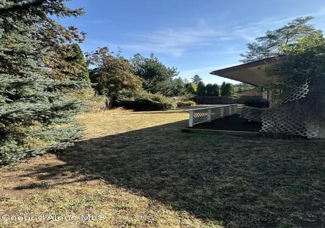 Photo 4 of Single family home for sale at 3820 N Honeysuckle Dr, Coeur D Alene, ID 83815 | MLS# 26-9327 | Listing updated on 2026-09-14