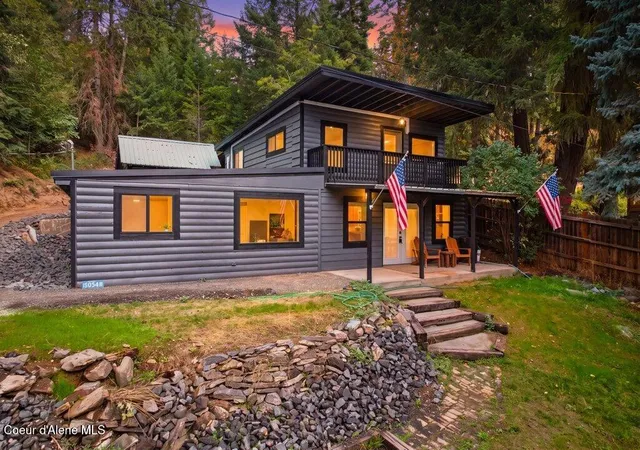 Photo 1 of Single family home for sale at 12034 N Wildwood Point Rd, Hauser, ID 83854 | MLS# 26-9372 | Listing updated on 2026-10-16