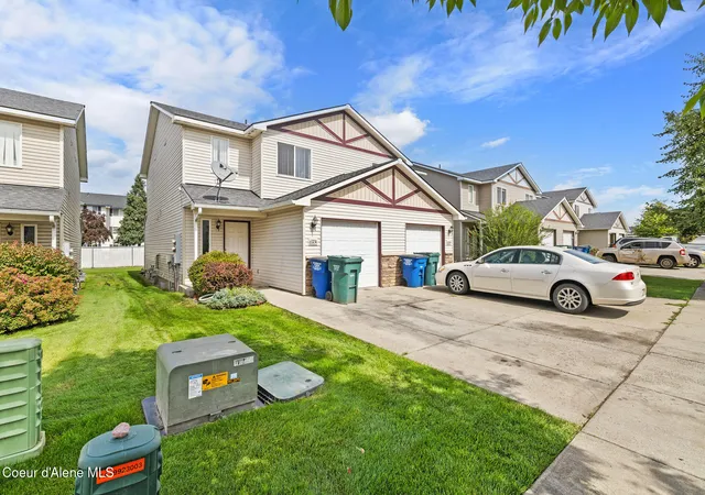 Photo 2 of Sale Pending at 632 N Hydra Pl #A, Post Falls, ID 83854 | MLS# 26-9381 | Listing updated on 2026-10-07