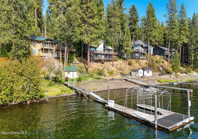 Photo 1 of Sale Pending at 428 E Beachhouse Ln, Harrison, ID 83833 | MLS# 26-9411 | Listing updated on 2026-10-27