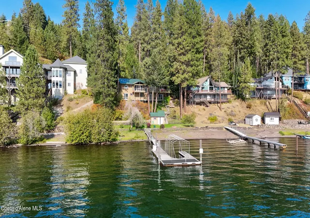 Photo 2 of Sale Pending at 428 E Beachhouse Ln, Harrison, ID 83833 | MLS# 26-9411 | Listing updated on 2026-10-27