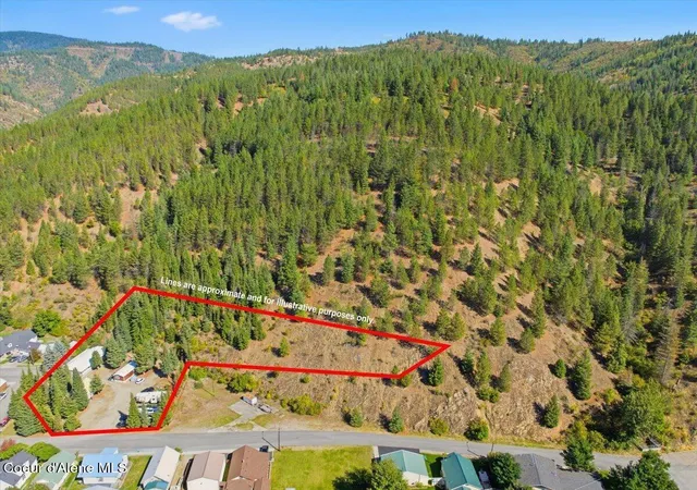 Photo 1 of Multi family home for sale at 204 E Riverside Ave, Kellogg, ID 83837 | MLS# 26-9600 | Listing updated on 2026-10-09