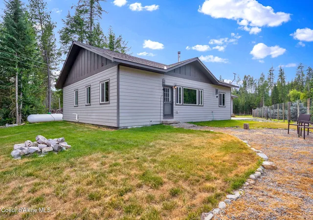 Photo 1 of Single family home for sale at 648 Curley Crk Rd, Moyie Springs, ID 83845 | MLS# 26-9519 | Listing updated on 2026-09-18