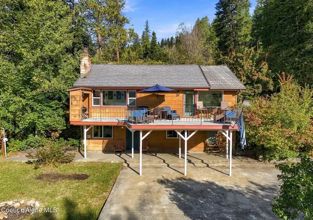 Photo 2 of Single family home for sale at 17454 E N Shore Ln, Bayview, ID 83803 | MLS# 26-9466 | Listing updated on 2026-09-17