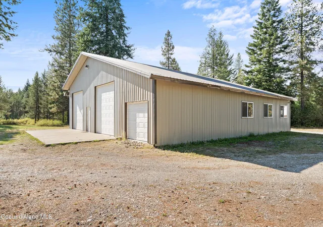 Photo 3 of Sale Pending at 19860 N Moose Trl, Rathdrum, ID 83858 | MLS# 26-9540 | Listing updated on 2026-09-28