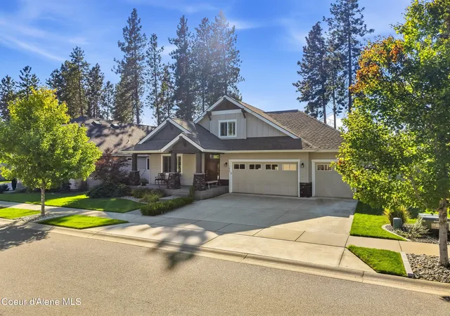 Photo 2 of Sale Pending at 7049 Baudelaire Dr, Coeur D Alene, ID 83815 | MLS# 26-9511 | Listing updated on 2026-10-08