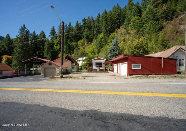 Photo 2 of Manufactured home for sale at 153 Burke Rd, Wallace, ID 83873 | MLS# 26-9544 | Listing updated on 2026-09-29