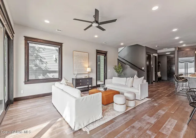 Photo 3 of Single family home for sale at 1595 W Bellerive Ln, Coeur D Alene, ID 83814 | MLS# 26-9634 | Listing updated on 2026-10-18