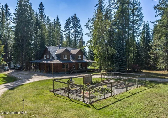 Photo 2 of Single family home for sale at 1861 Samuels Rd, Sandpoint, ID 83864 | MLS# 26-9603 | Listing updated on 2026-10-22
