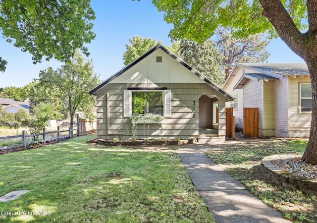 Photo 1 of Single family home for sale at 312 S 16th Street, Coeur D Alene, ID 83814 | MLS# 26-9711 | Listing updated on 2026-10-17