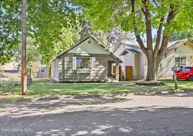 Photo 3 of Single family home for sale at 312 S 16th Street, Coeur D Alene, ID 83814 | MLS# 26-9711 | Listing updated on 2026-10-17