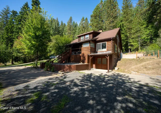 Photo 3 of Single family home for sale at 1034 Saint Joe River Rd, Saint Maries, ID 83861 | MLS# 26-9693 | Listing updated on 2026-10-16