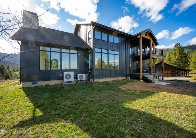 Photo 1 of Sale Pending at 3693 S Puma Dr, Coeur D Alene, ID 83814 | MLS# 26-9674 | Listing updated on 2026-10-14
