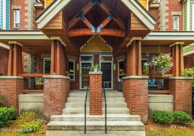 Photo 2 of Townhouse for sale at 313 S 11th Street, Coeur D Alene, ID 83814 | MLS# 26-9685 | Listing updated on 2026-10-17