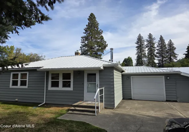 Photo 2 of Sale Pending at 213 S 5th Street, Osburn, ID 83849 | MLS# 26-9707 | Listing updated on 2026-10-12