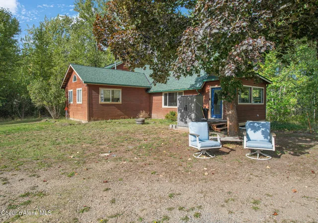Photo 2 of Single family home for sale at 3596 Upper Pack River Rd, Sandpoint, ID 83864 | MLS# 26-9726 | Listing updated on 2026-10-06