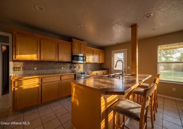 Photo 3 of Single family home for sale at 2591 W Diamond Bar Rd, Rathdrum, ID 83858 | MLS# 26-9757 | Listing updated on 2026-10-10