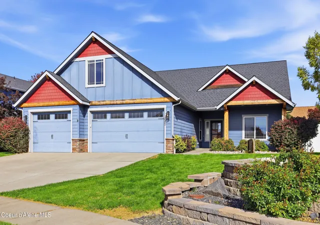 Photo 1 of Single family home for sale at 3302 W Magistrate Loop, Hayden, ID 83835 | MLS# 26-9920 | Listing updated on 2026-10-25