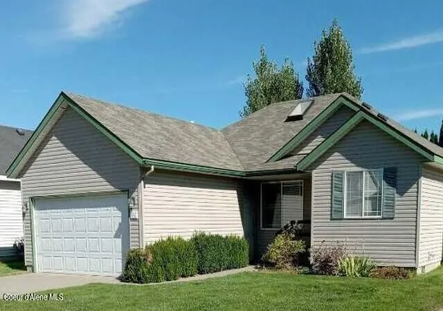 Photo 1 of Single family home for sale at 812 N Doryport Ct, Post Falls, ID 83854 | MLS# 26-9781 | Listing updated on 2026-10-20