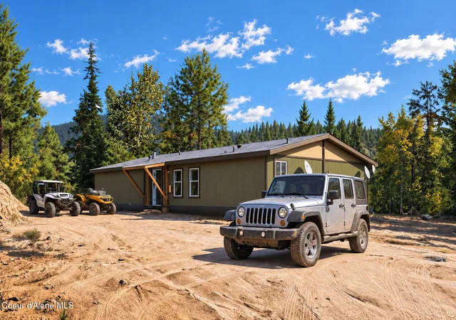 Photo 1 of Manufactured home for sale at 16817 N Right Frk Rd, Hauser, ID 83854 | MLS# 26-9836 | Listing updated on 2026-10-06