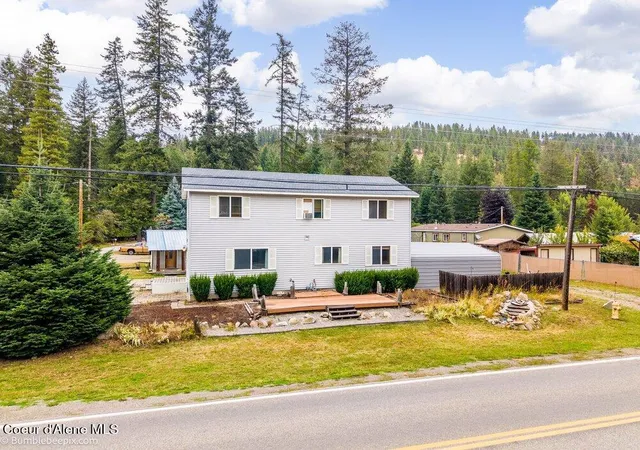 Single family home for sale at 34400 N Cherokee Rd, Bayview, ID 83803 | MLS# 26-9908