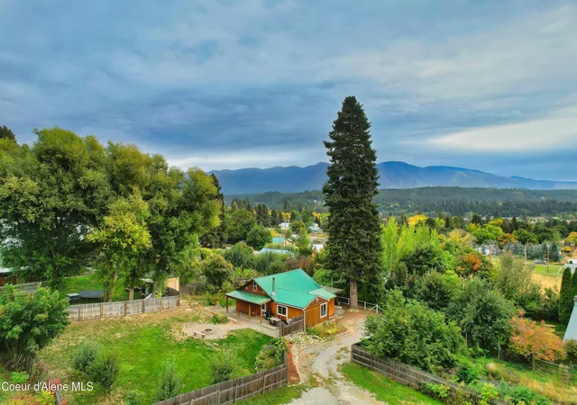 Photo 3 of Single family home for sale at 6733 Chippewa Dr, Bonners Ferry, ID 83805 | MLS# 26-9844 | Listing updated on 2026-10-01