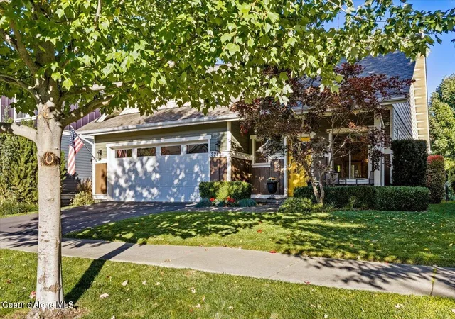 Photo 3 of Sale Pending at 3242 Swift Water Ln, Coeur D Alene, ID 83814 | MLS# 26-9895 | Listing updated on 2026-10-19
