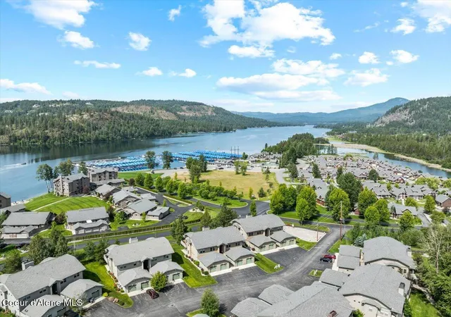 Photo 3 of Condo for sale at 511 Guthrie Pl #503, Dover, ID 83825 | MLS# 26-9896 | Listing updated on 2026-10-06
