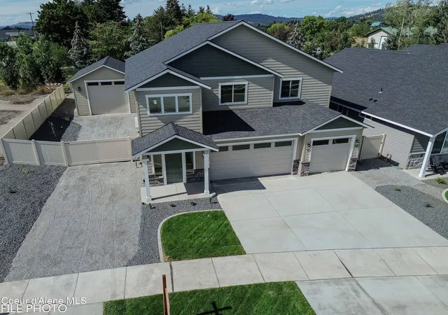 Photo 1 of Single family home for sale at 4524 E Davin Dr, Post Falls, ID 83854 | MLS# 26-9847 | Listing updated on 2026-10-18