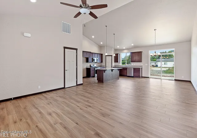 Photo 3 of Single family home for sale at 4500 E Davin Dr, Post Falls, ID 83854 | MLS# 26-9850 | Listing updated on 2026-10-18