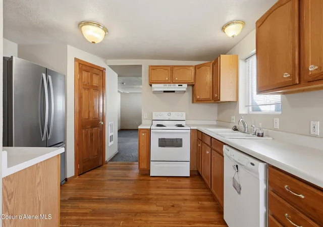 Photo 3 of Single family home for sale at 7666 W Lewis St, Rathdrum, ID 83858 | MLS# 26-9948 | Listing updated on 2026-10-16