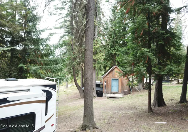Photo 3 of Single family home for sale at 8893 E Waxwing Way, Saint Maries, ID 83861 | MLS# 26-9887 | Listing updated on 2026-10-02