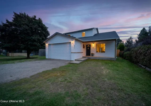 Photo 1 of Single family home for sale at 5938 W New Hampshire St, Spirit Lake, ID 83869 | MLS# 26-9891 | Listing updated on 2026-10-30